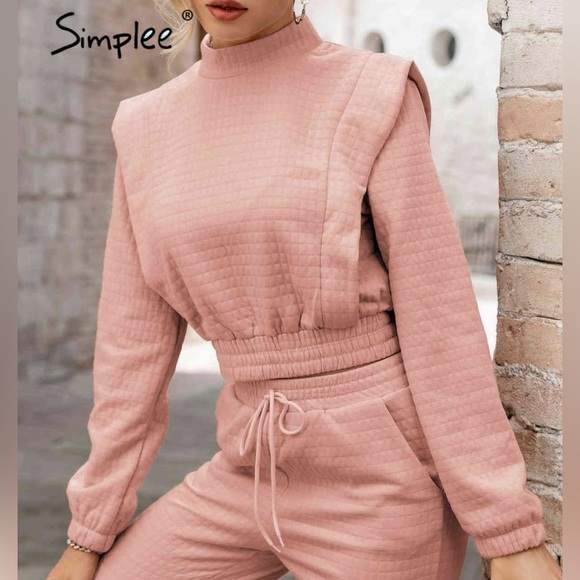 Simplee Apparel Tops - Simplee Women’s Pink Quilted Long Sleeve Crop Top Mock Neck‎ Pullover Size L